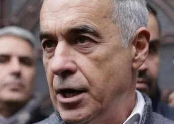 Presa din Rusia urmărește atent criza politică de la București