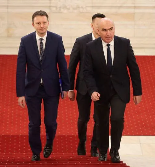 Guvernul Mureșan, lista completă a miniștrilor. Cine sunt cei 16 oameni propuși pentru viitorul Cabinet