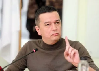 Sute de primării din România ar putea dispărea