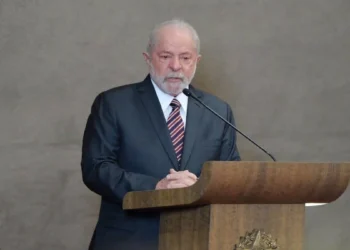 Lula da Silva câștigă al patrulea mandat în Brazilia, cu 51,76% din voturi