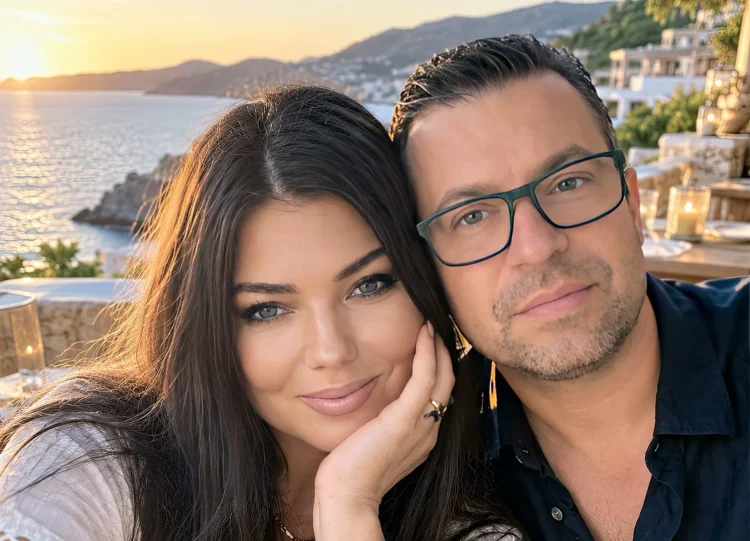 Paula Seling și Alexandru Gorgos pe coperta VIVA!, după logodnă. Povestea lor de dragoste, dezvăluită în premieră: „La vârsta noastră, nu mai cauți fluturii care îți dau lumea peste cap. Prețuiești omul care îți aduce liniște în mijlocul furtunii” / EXCLUSIV