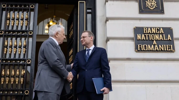 Luca Niculescu s-a întâlnit cu guvernatorul BNR, Mugur Isărescu, despre economie