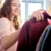 Hainele noi ar trebui spălate înainte de prima purtare, spun specialiștii