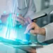 Medicii, depășiți de inteligența artificială la diagnosticarea bolilor? Rezultate neașteptate într-un test